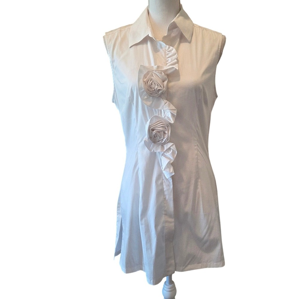 NWT Stera Womens White Sleeveless Ruffle  Button Down Tunic Small Statement Top